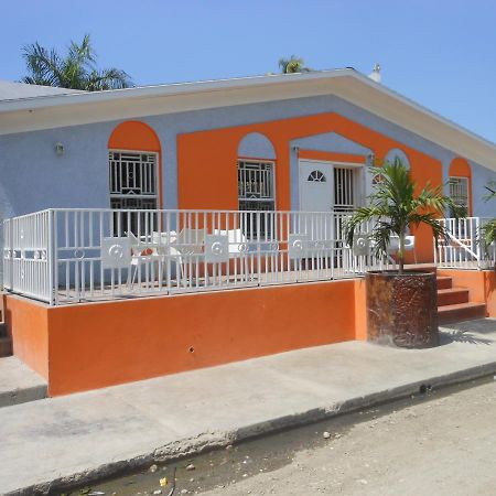 Arawak Hotel Leogane Kültér fotó