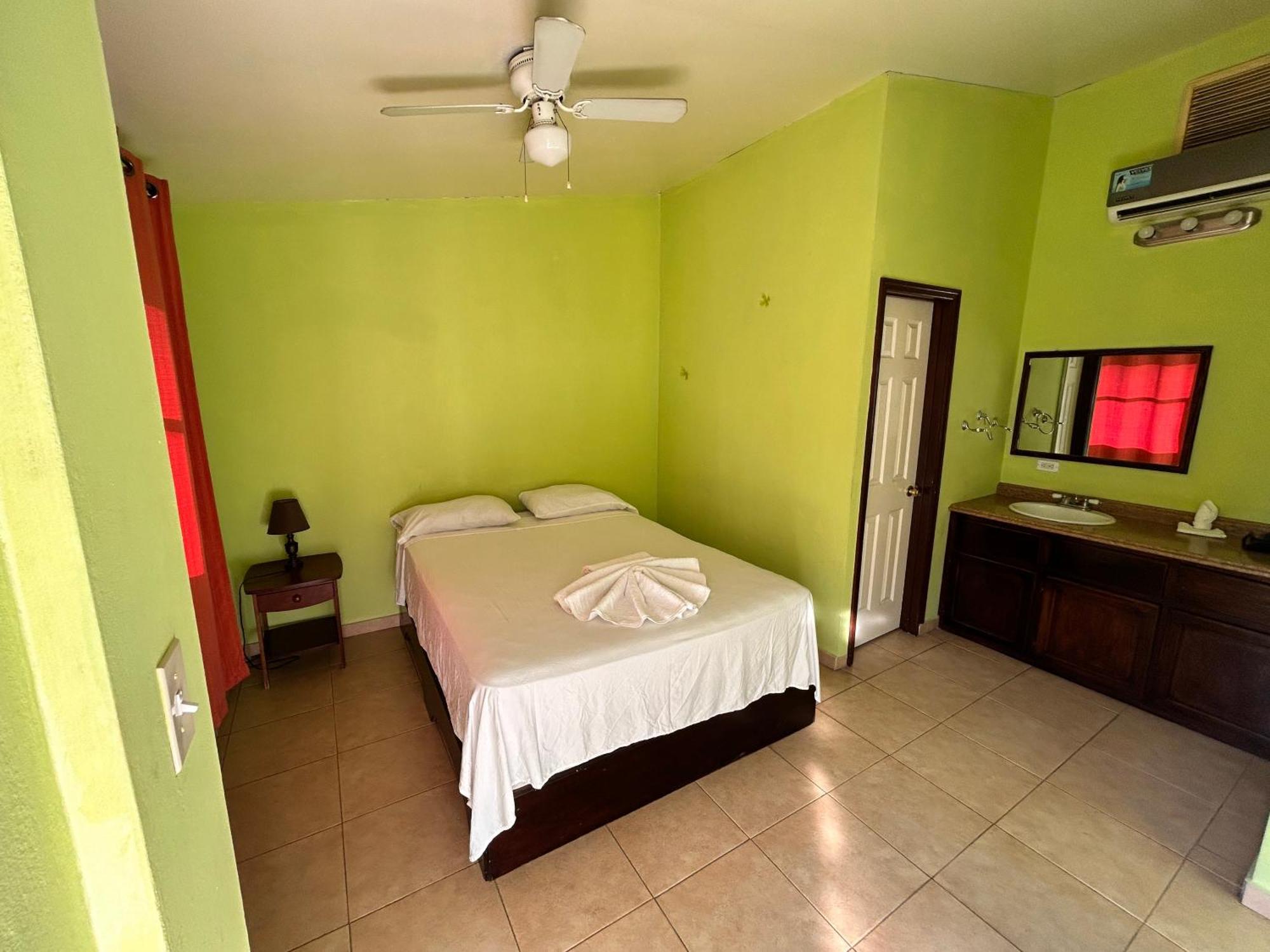 Arawak Hotel Leogane Kültér fotó